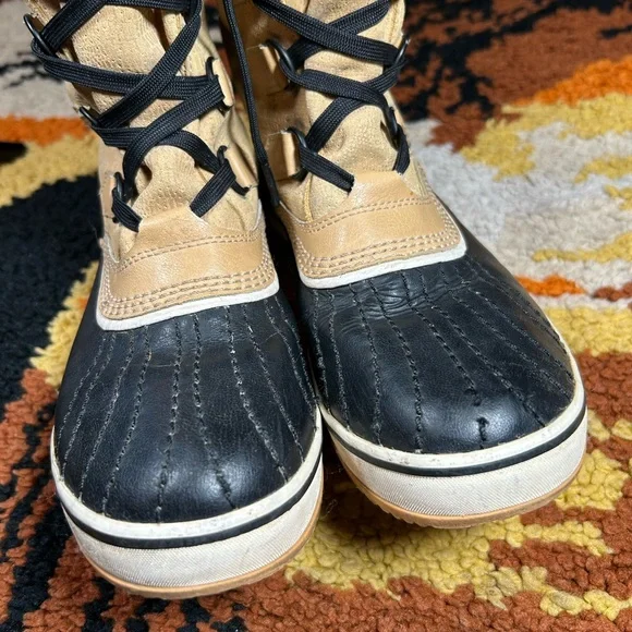 SOREL, Tivoli, tall waterproof boot!! - Picture 3 of 16